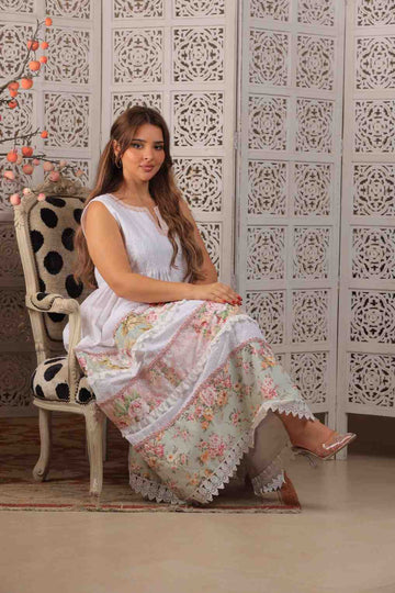 Dress with Vintage Style Laces