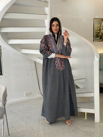 ELEGANT ABAYA