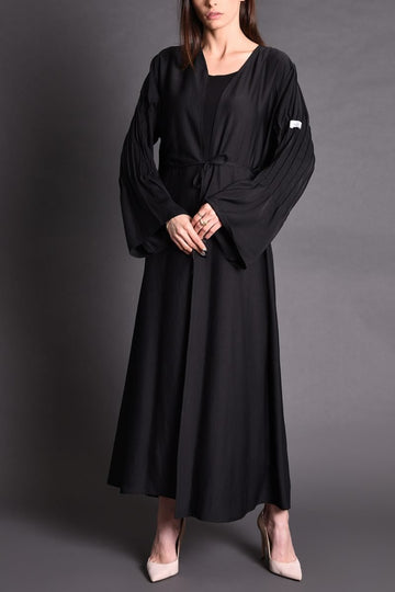 عباية سوداء