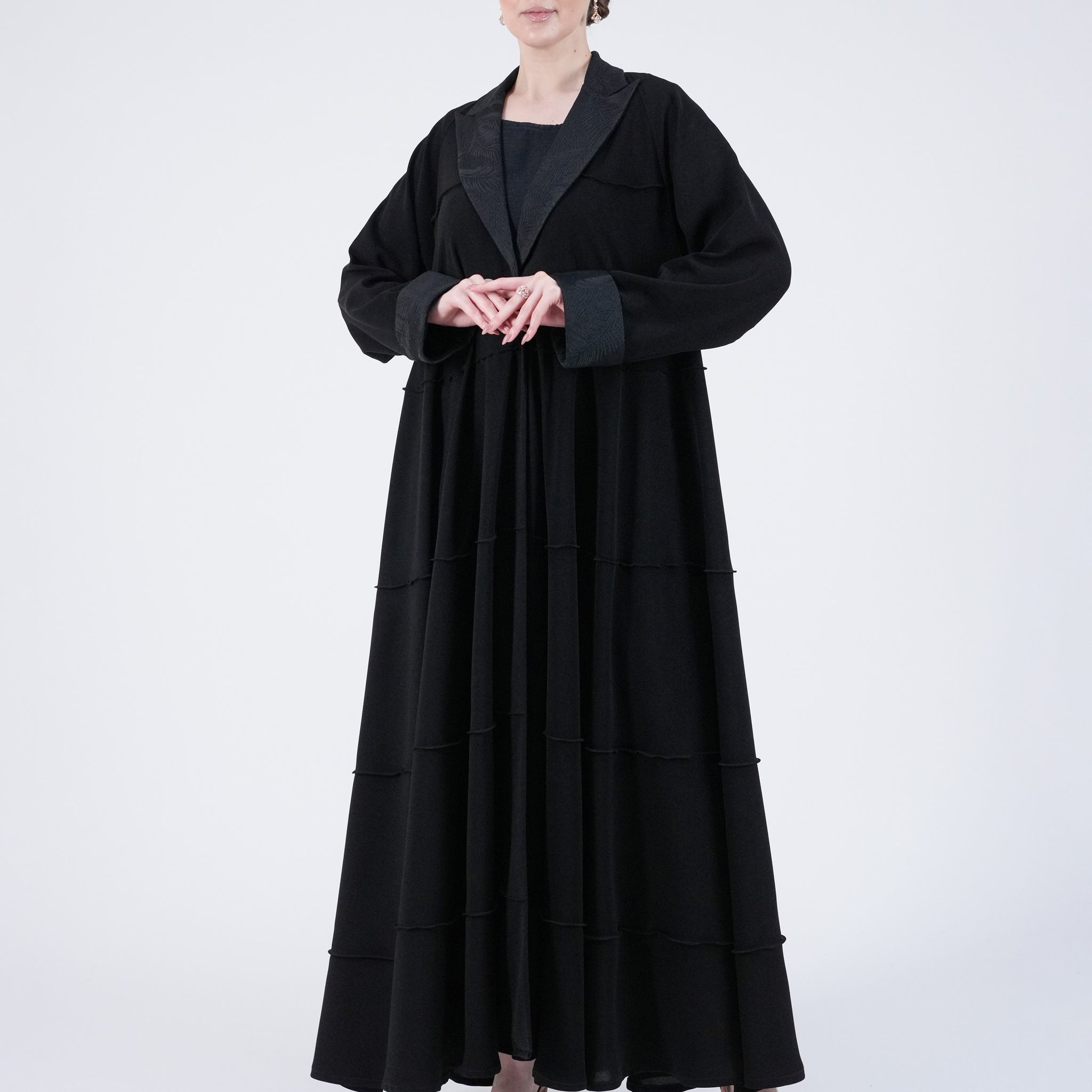 ELEGANT ABAYA