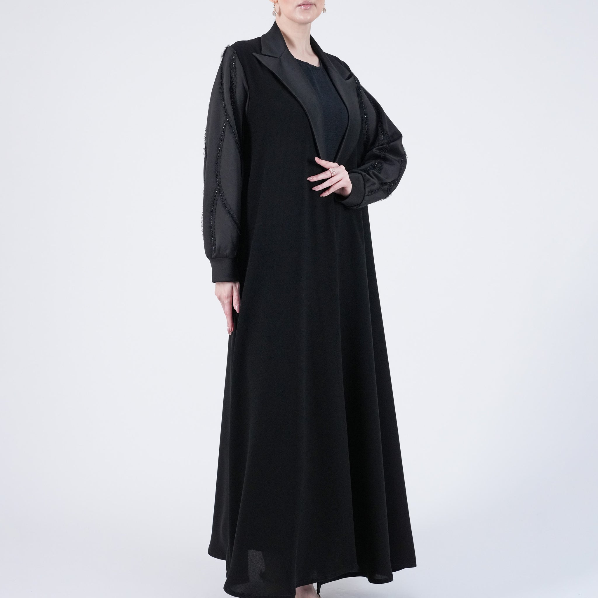 ELEGANT ABAYA