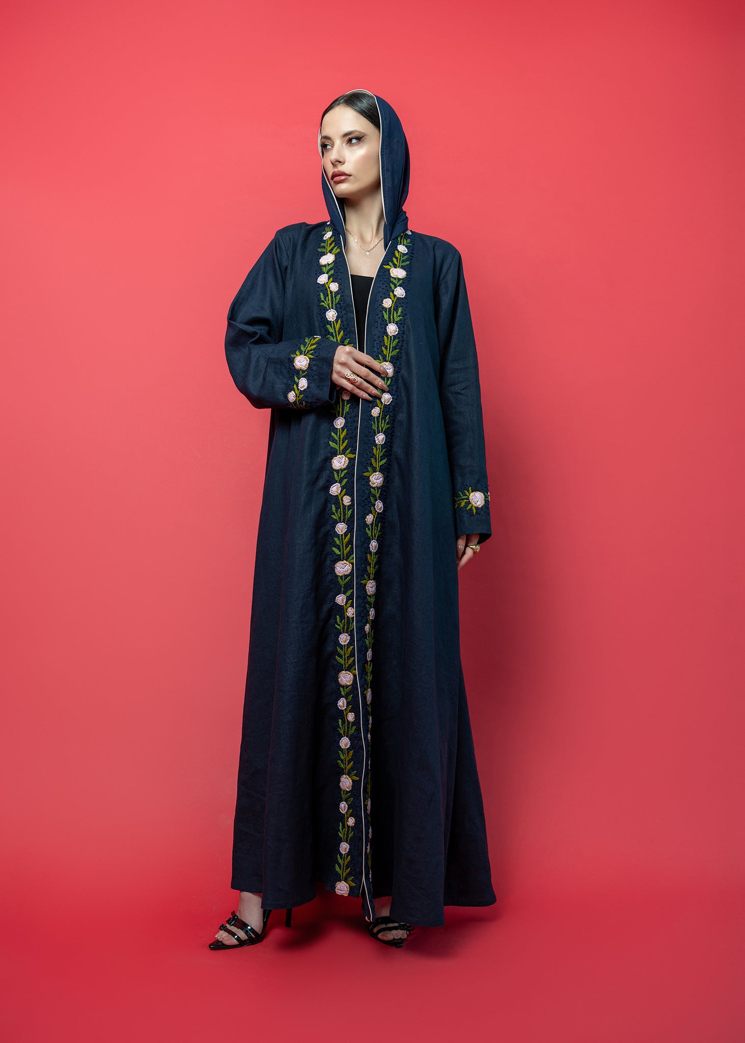 ELEGANT ABAYA