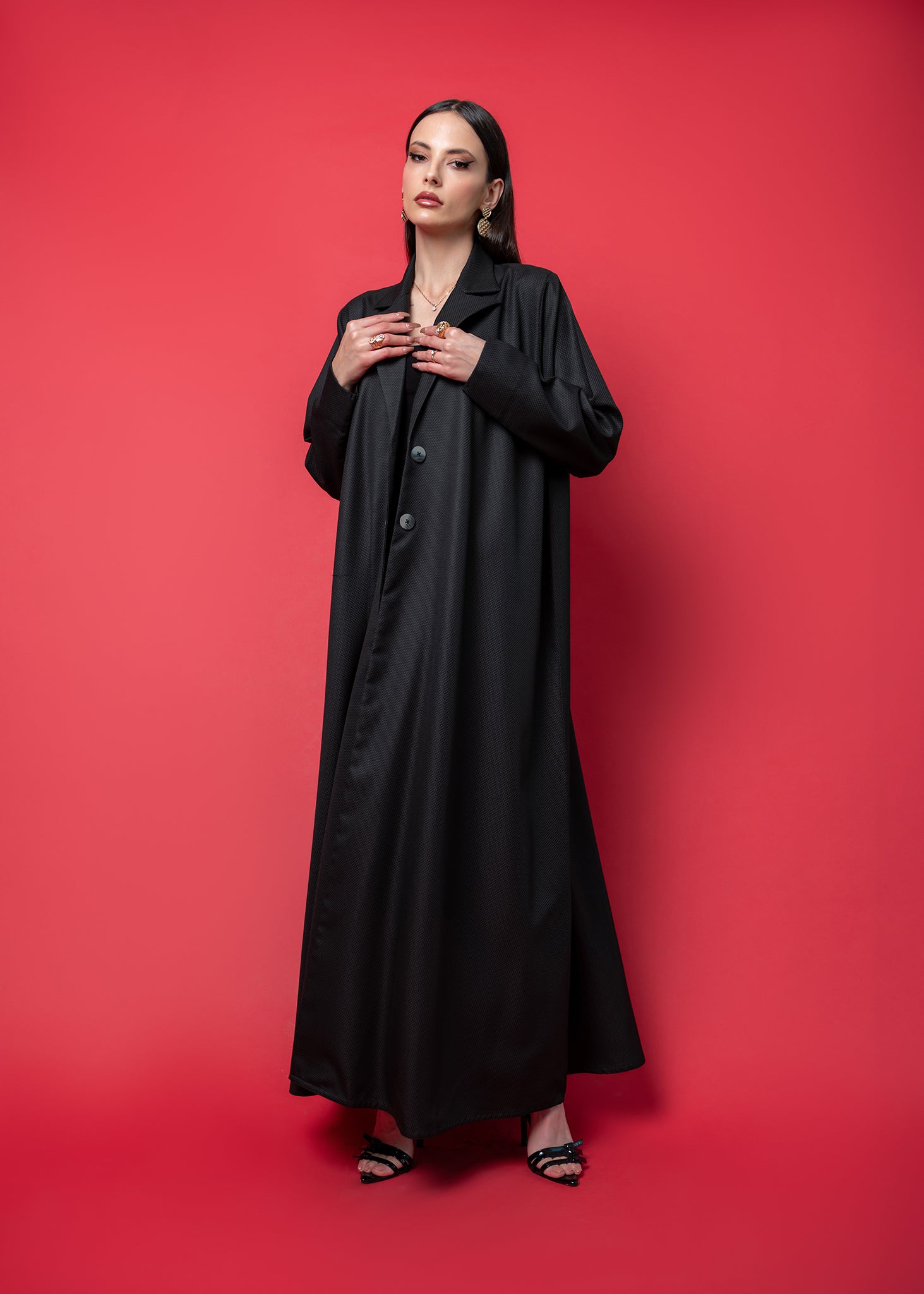 ELEGANT ABAYA