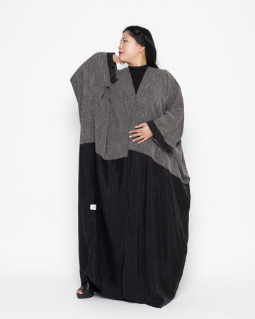 ELEGANT ABAYA