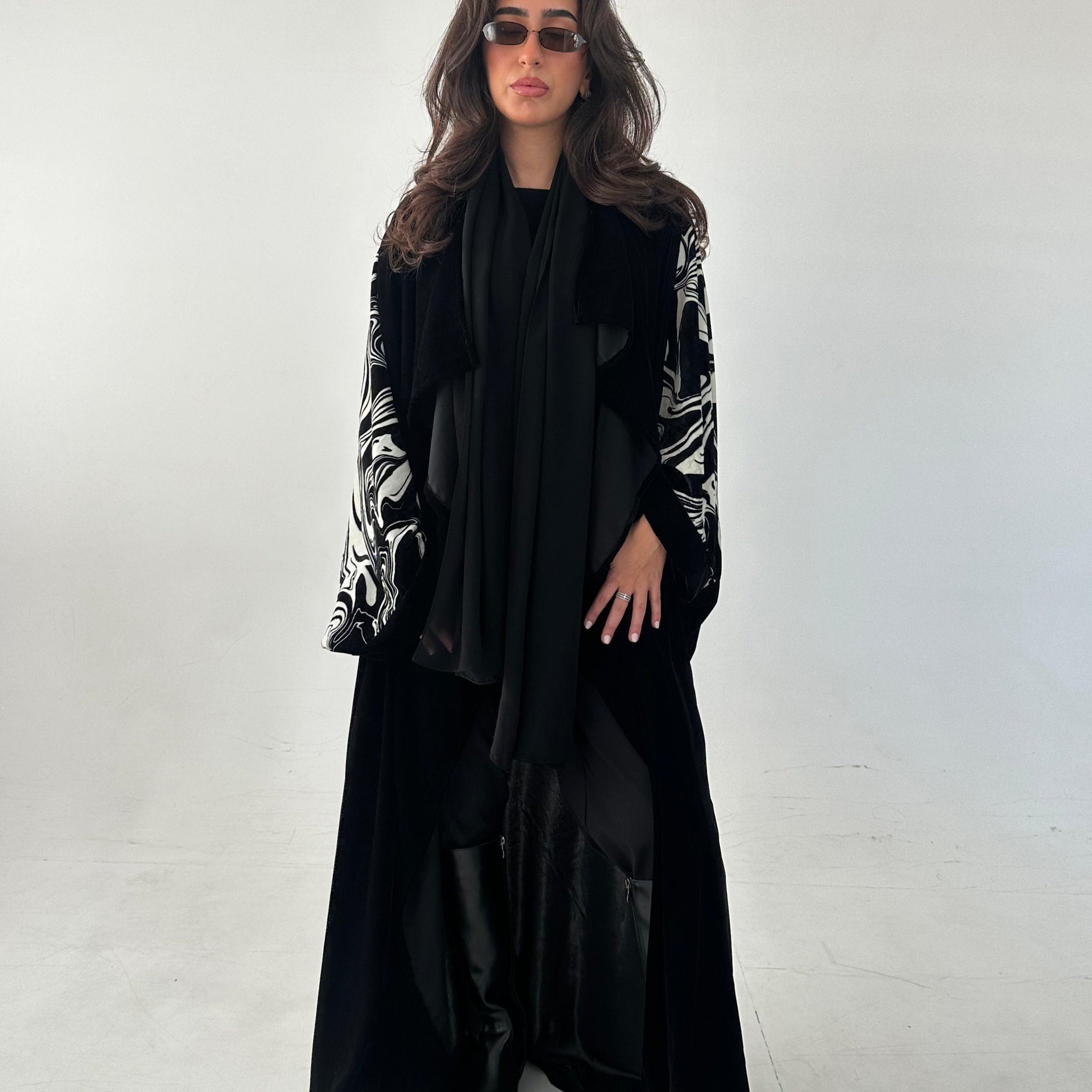 VELVET ABAYA