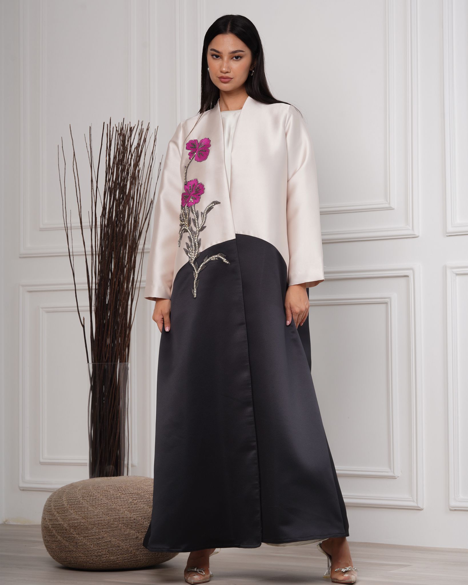 ELEGANT ABAYA