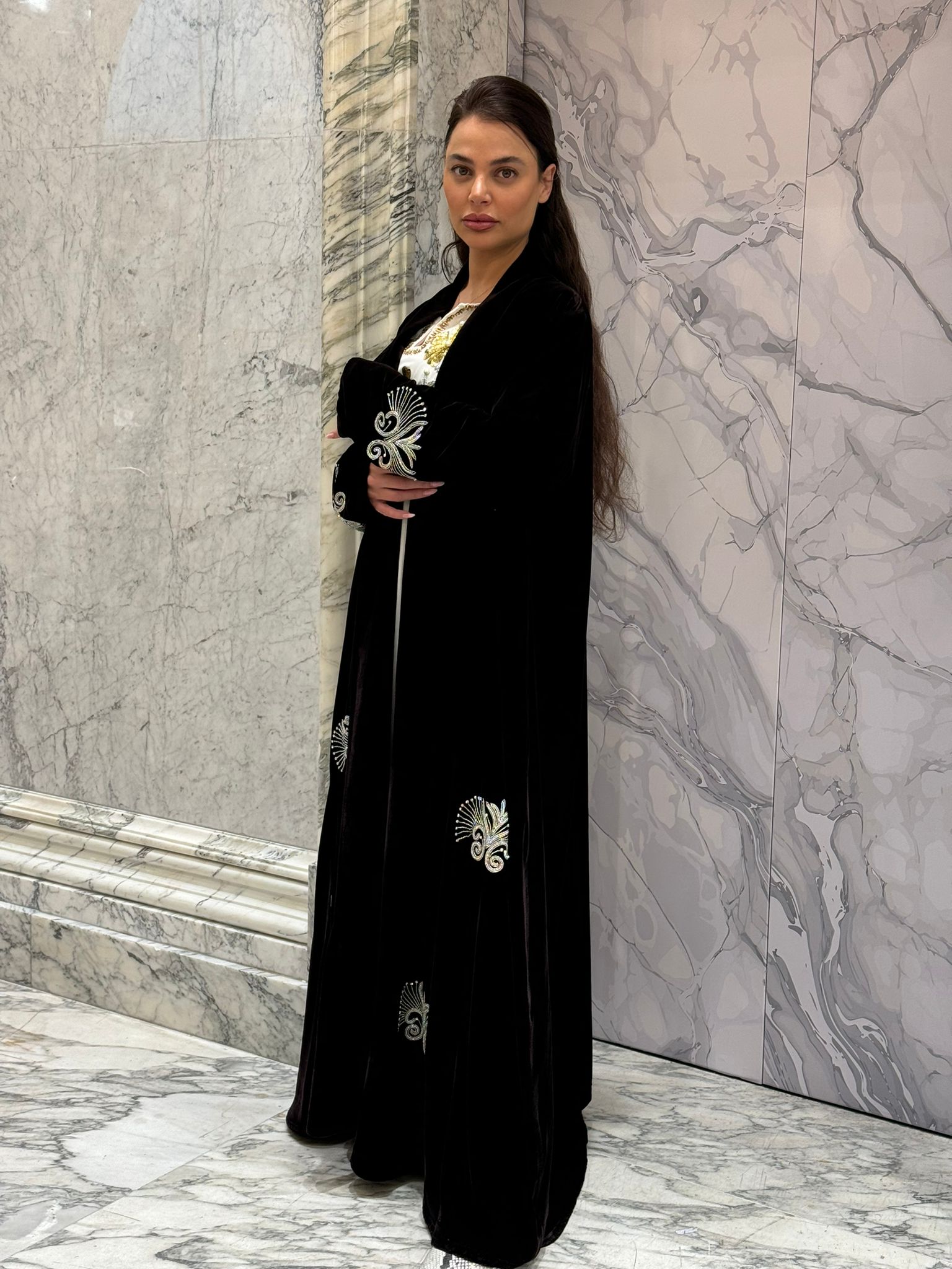 ELEGANT ABAYA