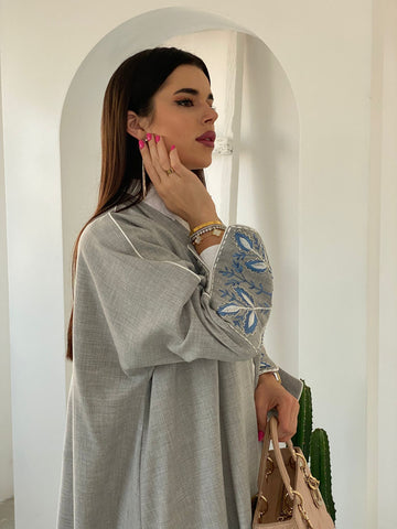 ELEGANT ABAYA