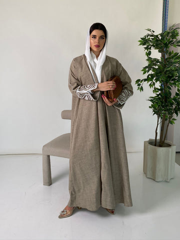 ELEGANT ABAYA