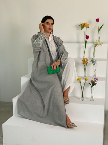 ELEGANT ABAYA