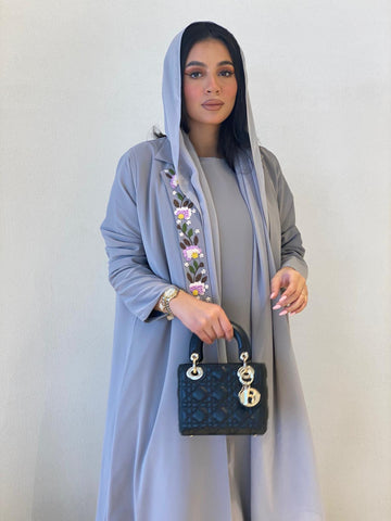 ELEGANT ABAYA