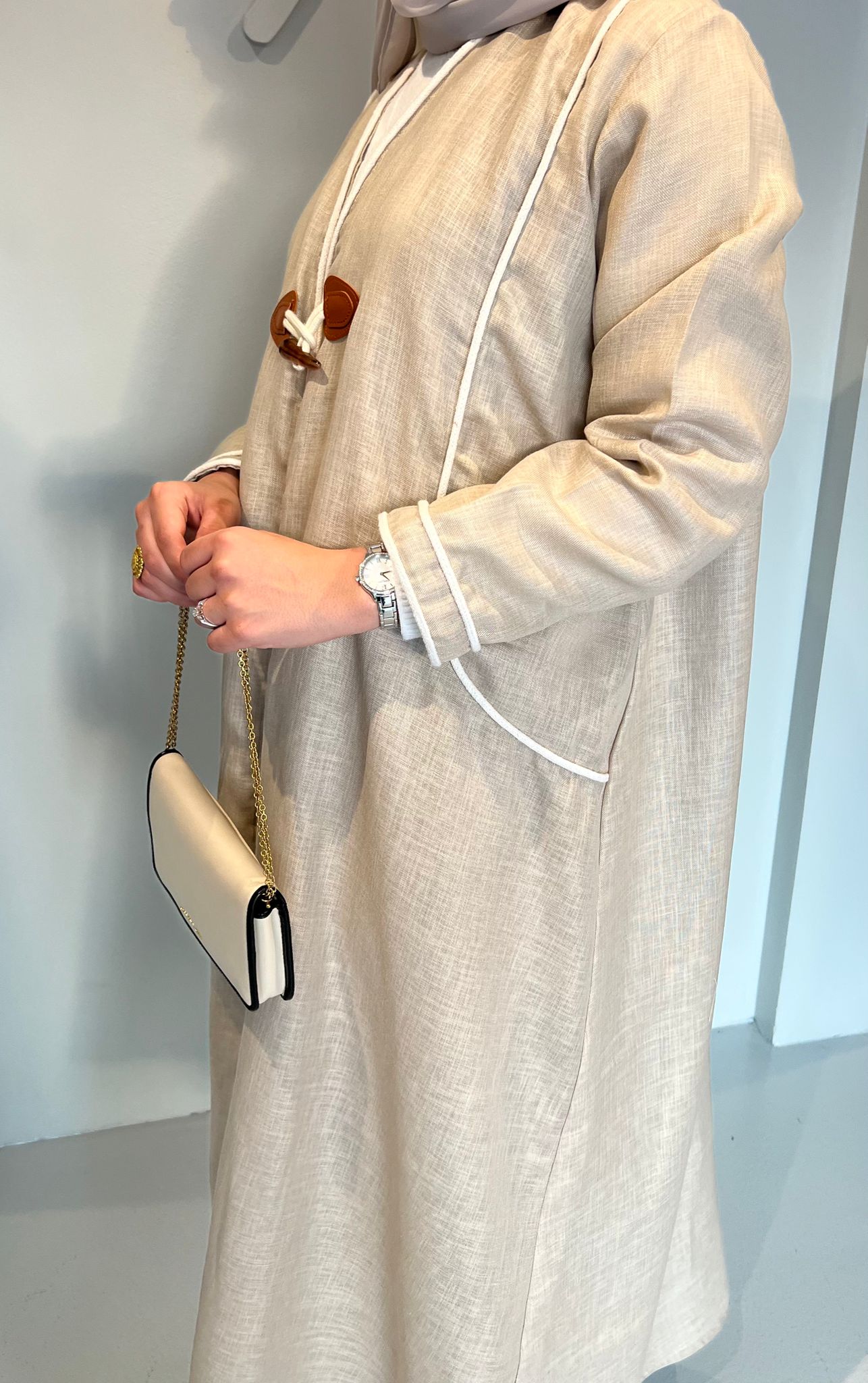 ELEGANT ABAYA