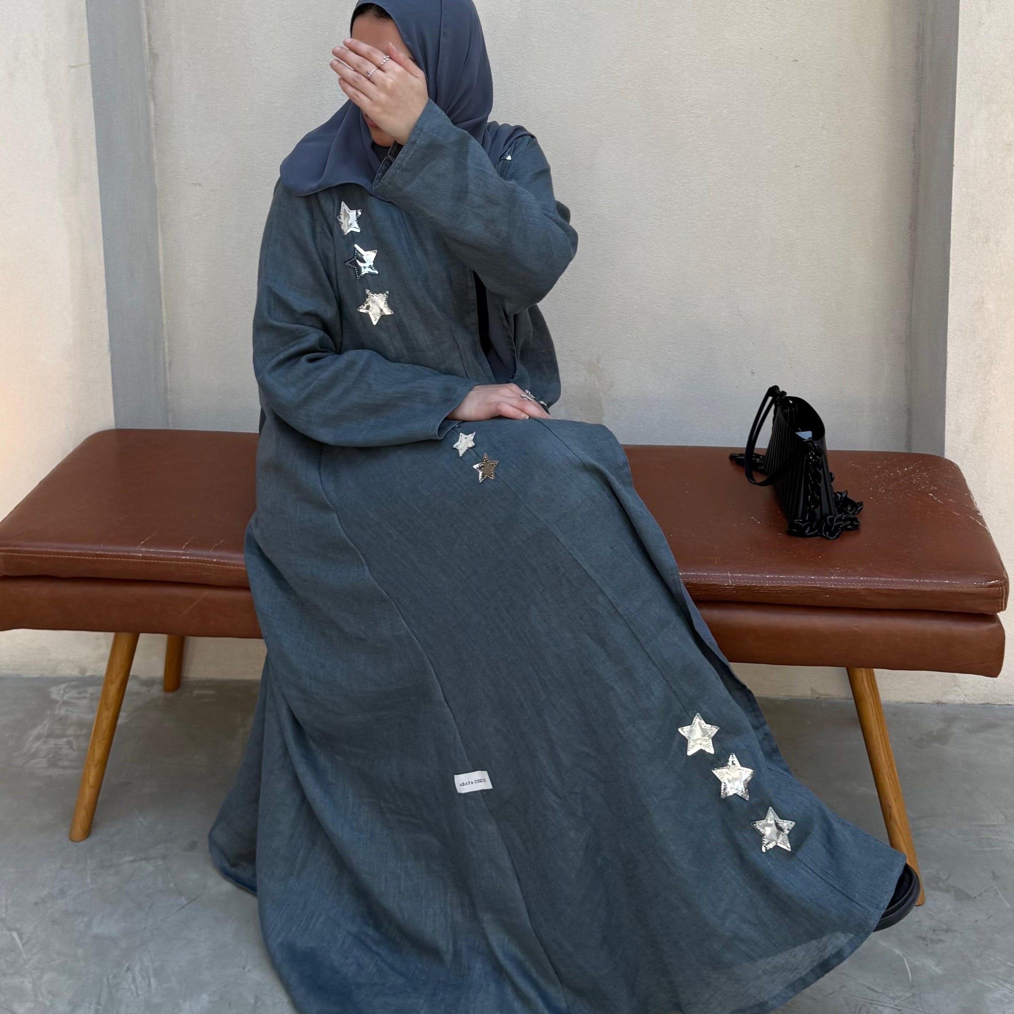 LINEN BISHT ABAYA
