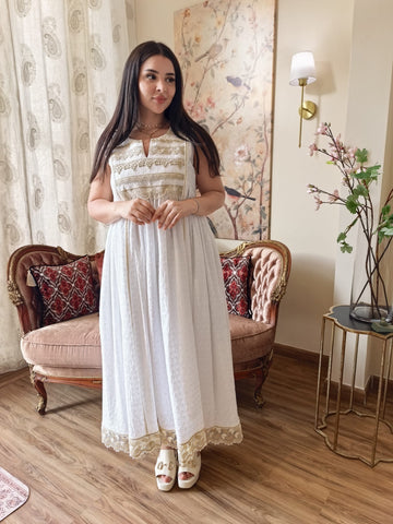 ELEGANT DRESS