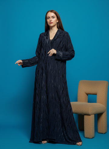 عباية سوداء